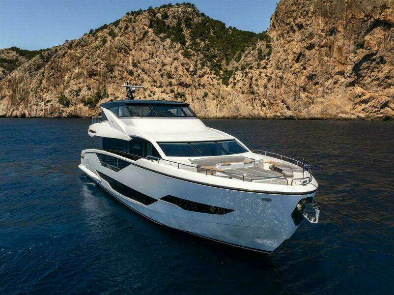 90ft Sunseeker Yacht For Sale