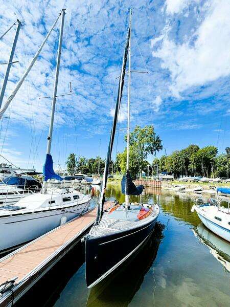 TOF 26ft Tofinou Yacht For Sale