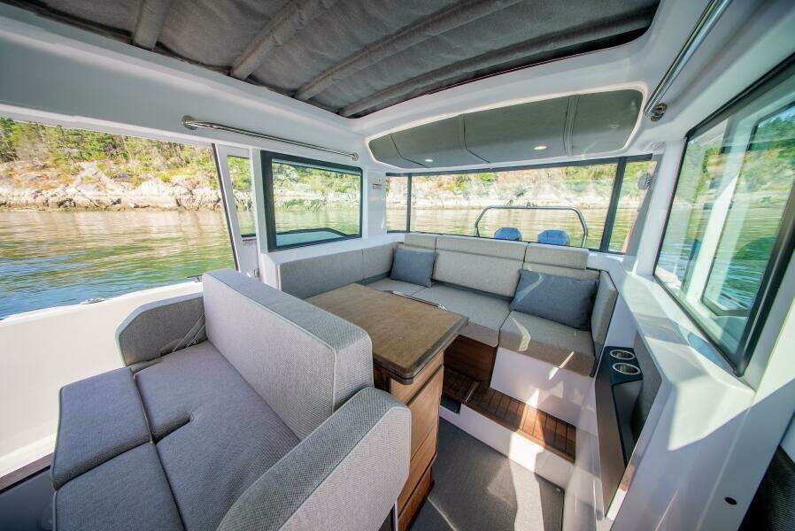 Scout 37ft Axopar Yacht For Sale