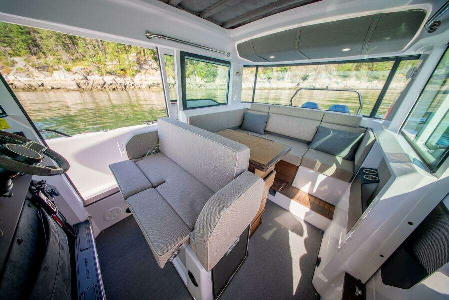 Scout 37ft Axopar Yacht For Sale