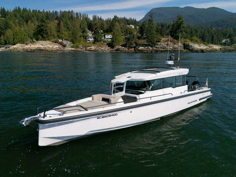 Scout 37ft Axopar Yacht For Sale