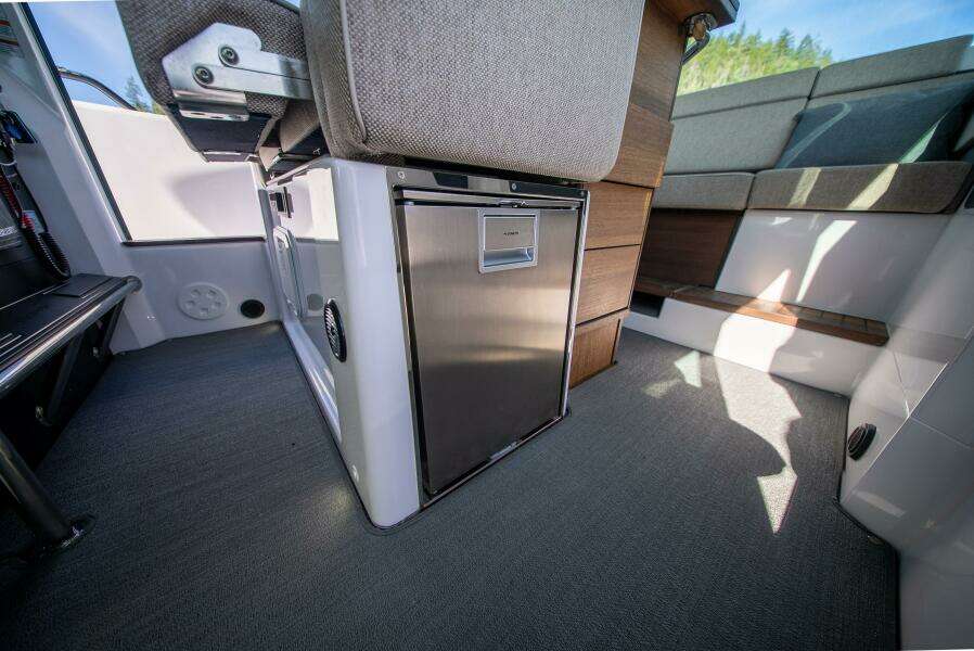 Scout 37ft Axopar Yacht For Sale