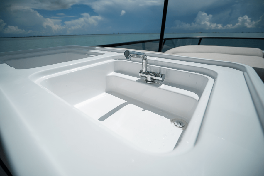 62ft Azimut Yacht For Sale