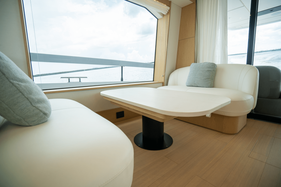 62ft Azimut Yacht For Sale