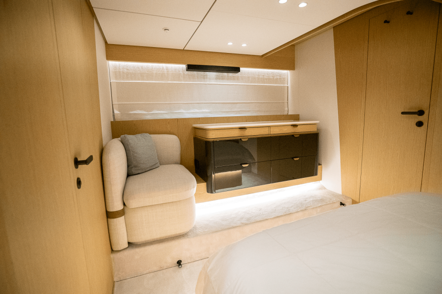 62ft Azimut Yacht For Sale