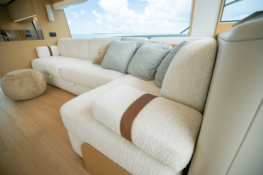 62ft Azimut Yacht For Sale