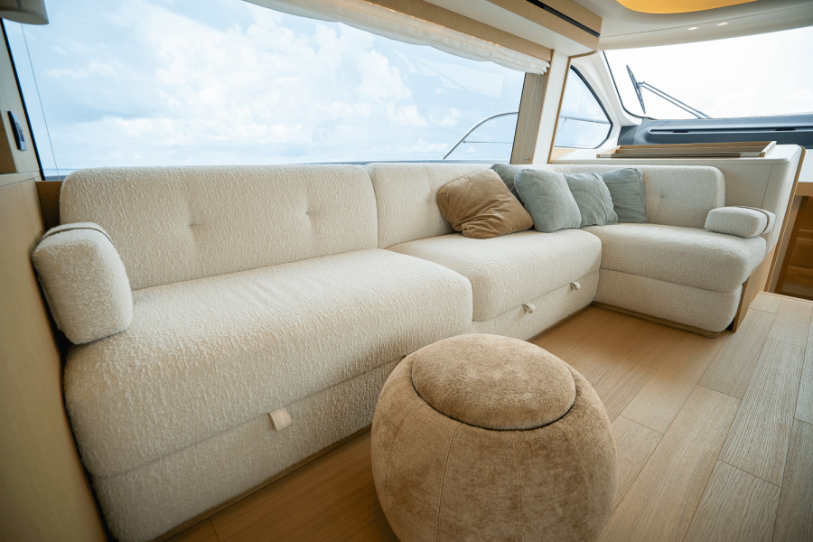 62ft Azimut Yacht For Sale