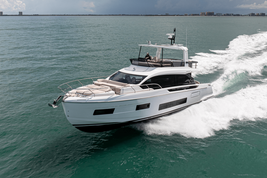 62ft Azimut Yacht For Sale