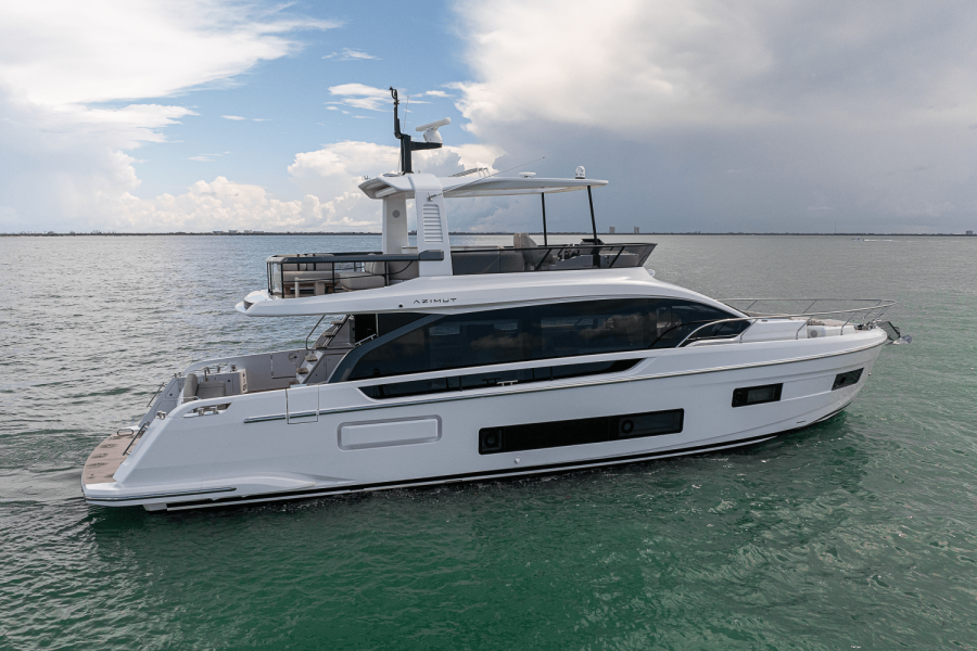 62ft Azimut Yacht For Sale