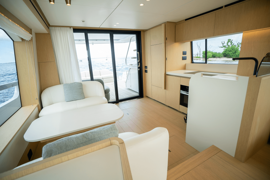 62ft Azimut Yacht For Sale