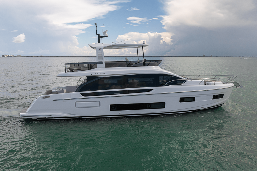 62ft Azimut Yacht For Sale