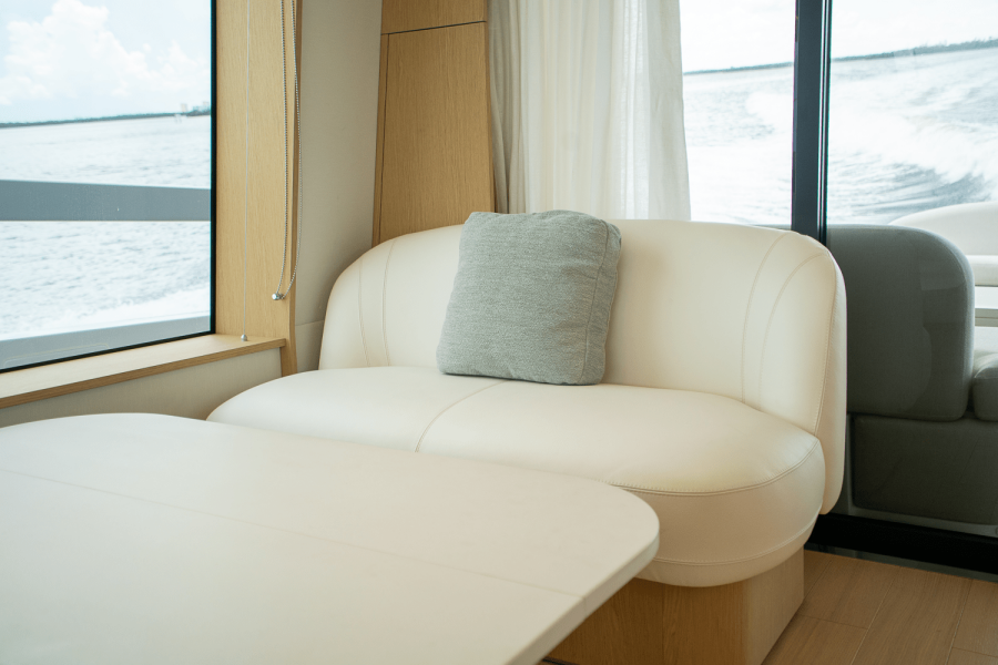 62ft Azimut Yacht For Sale