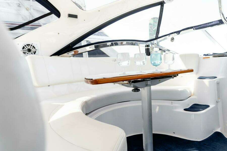 Seas the Day 40ft Regal Yacht For Sale