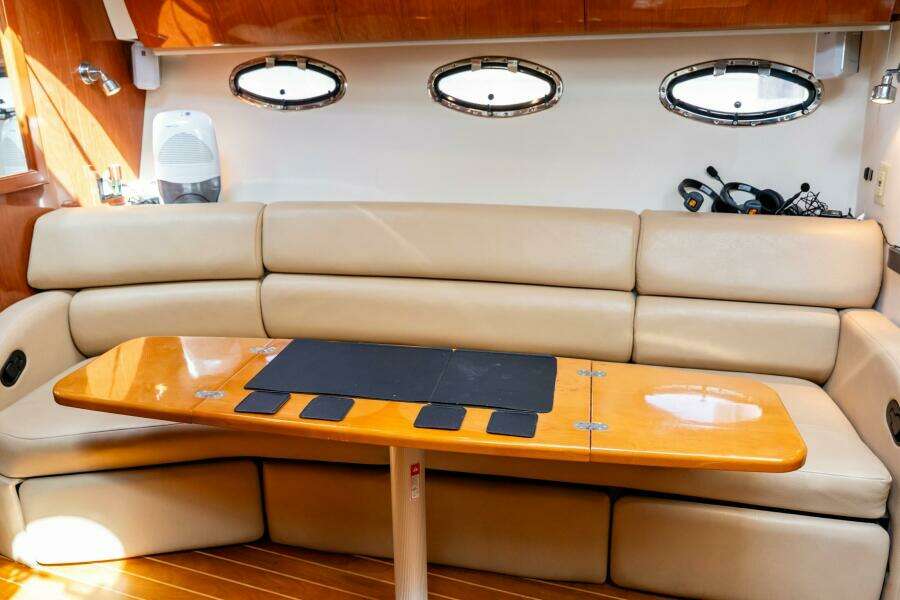 Seas the Day 40ft Regal Yacht For Sale