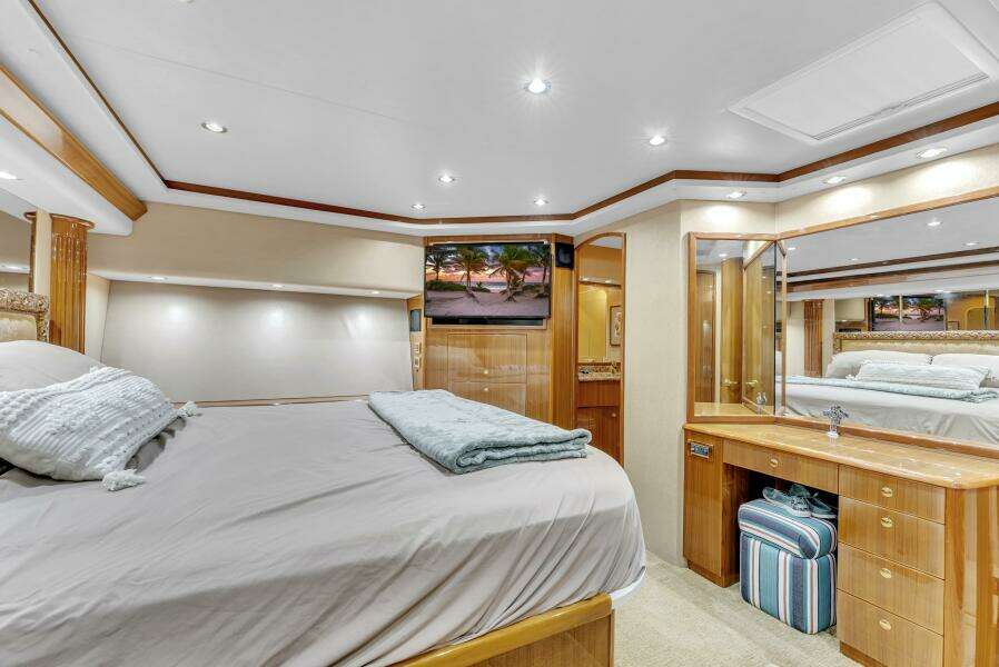 Triple B 74ft Viking Yacht For Sale