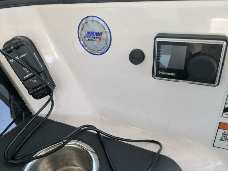 Nocellara de Belice 37ft Axopar Yacht For Sale