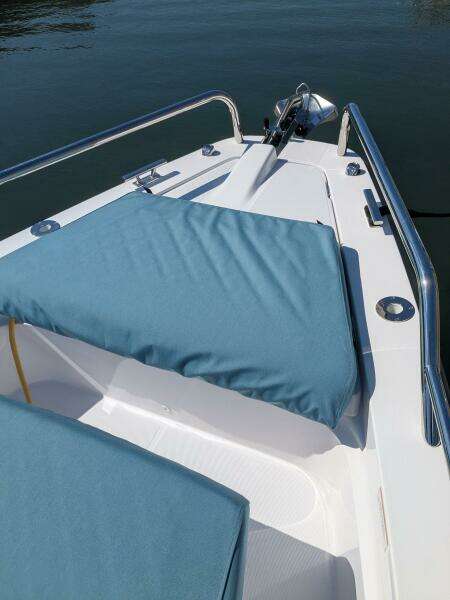 Nocellara de Belice 37ft Axopar Yacht For Sale