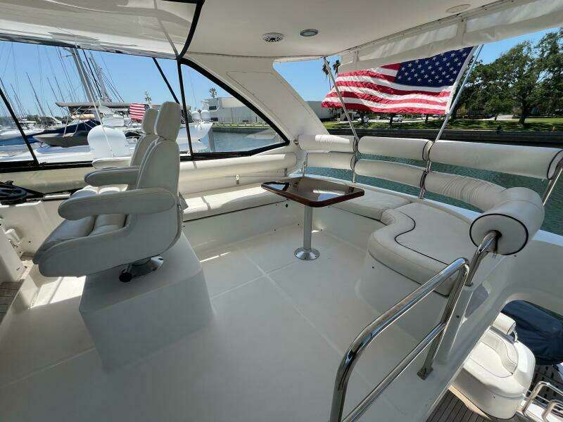 2001 Neptunus 56 Flybridge- Flybridge