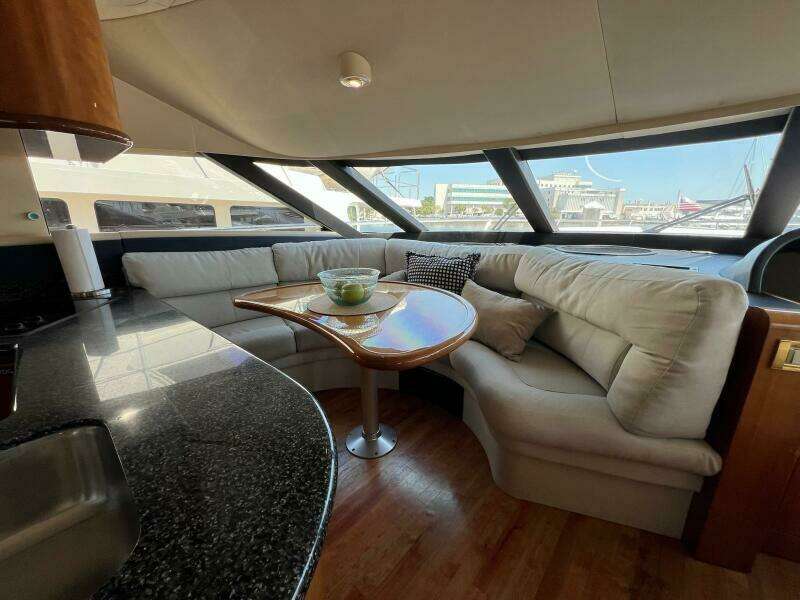 2001 Neptunus 56 Flybridge-Helm 