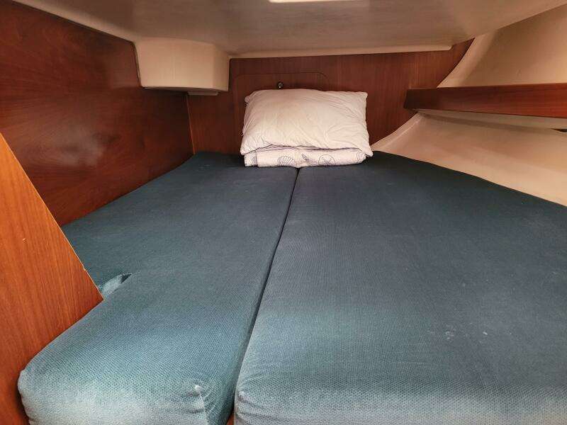 Katerina 35ft Beneteau Yacht For Sale