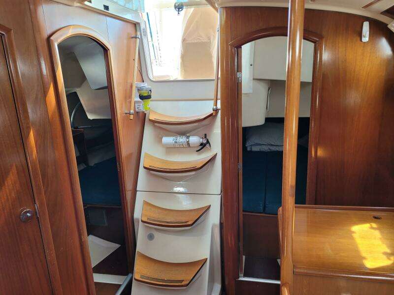 Katerina 35ft Beneteau Yacht For Sale