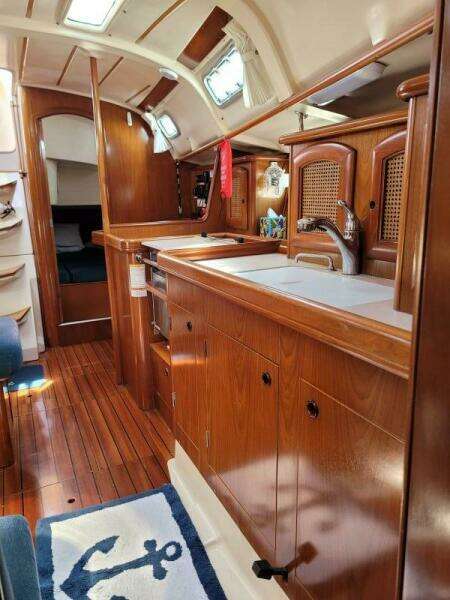 Katerina 35ft Beneteau Yacht For Sale