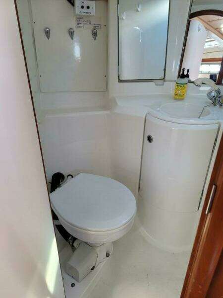 Katerina 35ft Beneteau Yacht For Sale