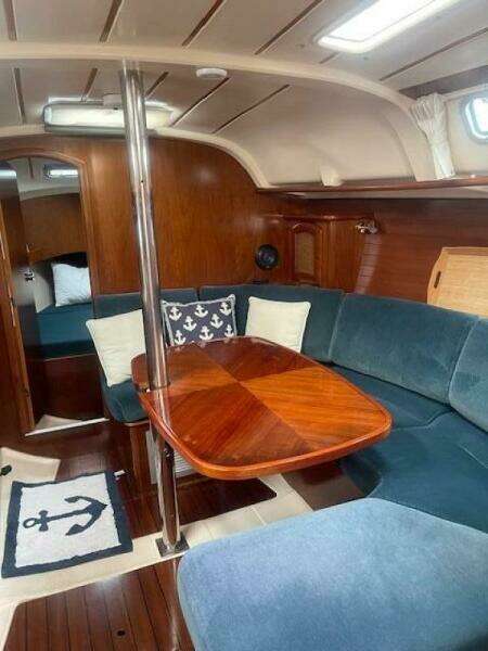 Katerina 35ft Beneteau Yacht For Sale