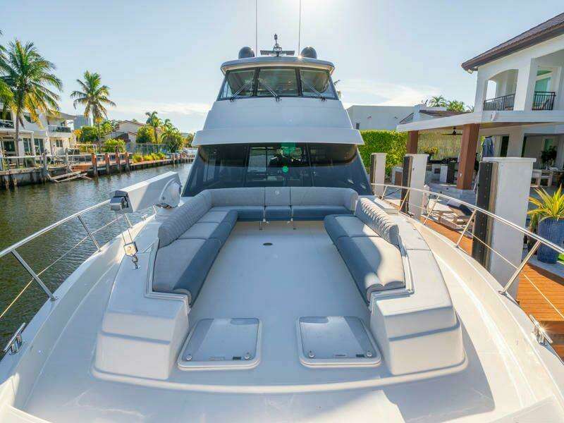 64ft Riviera Yacht For Sale
