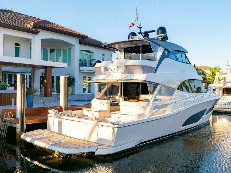 64ft Riviera Yacht For Sale