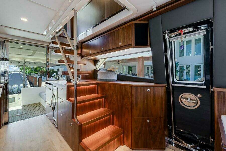 64ft Riviera Yacht For Sale