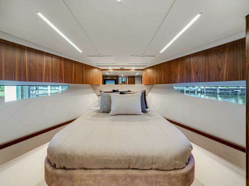64ft Riviera Yacht For Sale