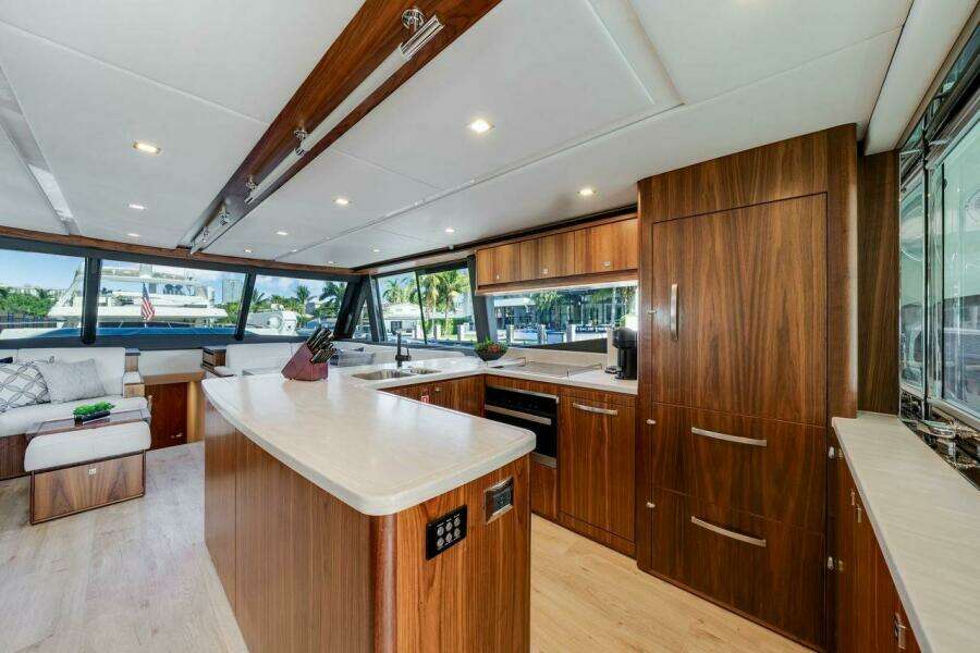 64ft Riviera Yacht For Sale