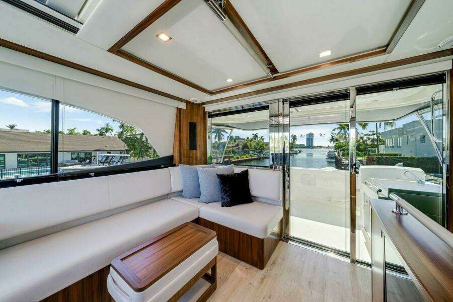 64ft Riviera Yacht For Sale