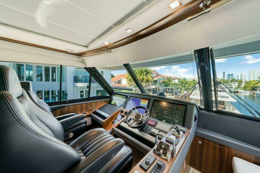 64ft Riviera Yacht For Sale