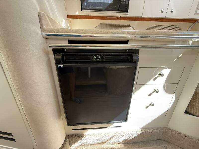 31ft Sea Ray Yacht For Sale