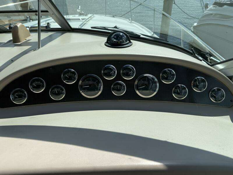 31ft Sea Ray Yacht For Sale