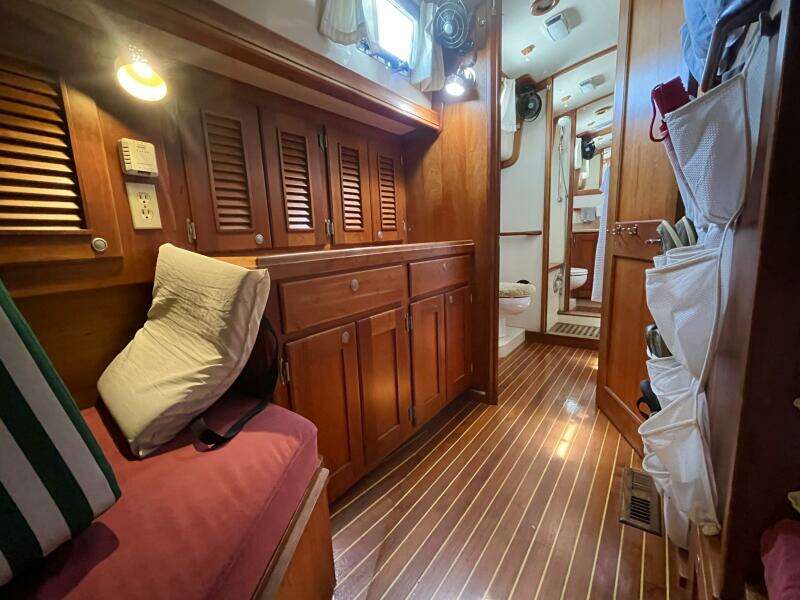 Belle Bateau 50ft Gozzard Yacht For Sale
