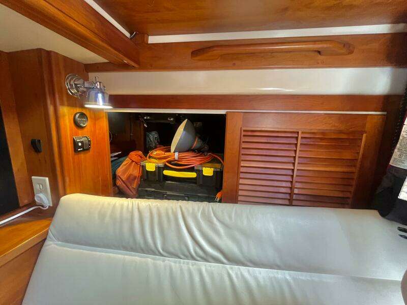 Belle Bateau 50ft Gozzard Yacht For Sale