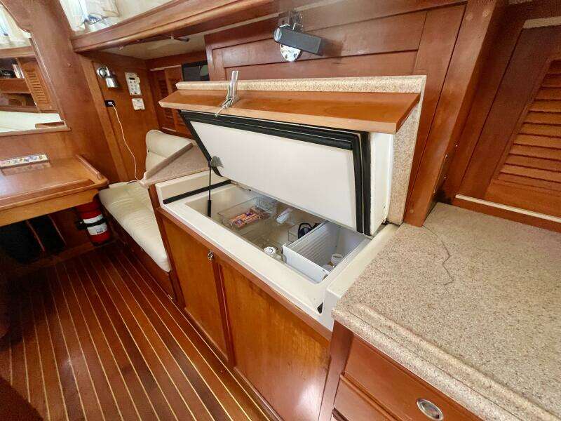 Belle Bateau 50ft Gozzard Yacht For Sale