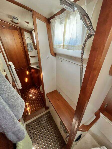 Belle Bateau 50ft Gozzard Yacht For Sale