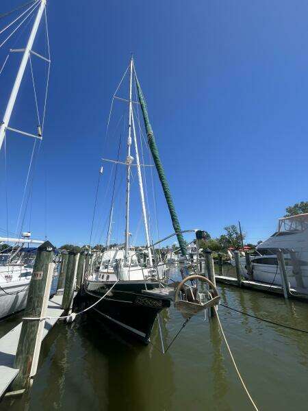 Belle Bateau 50ft Gozzard Yacht For Sale