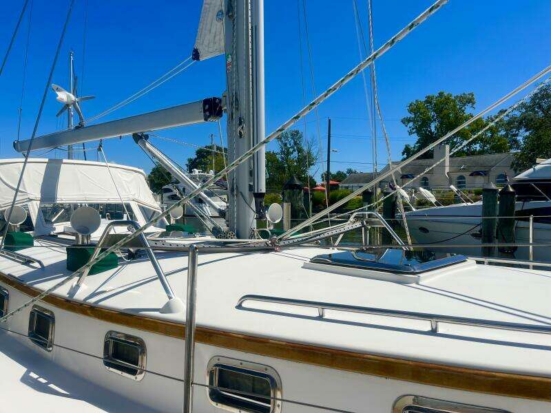 Belle Bateau 50ft Gozzard Yacht For Sale