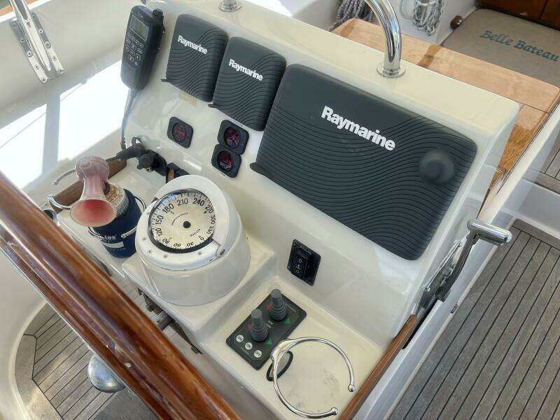 Belle Bateau 50ft Gozzard Yacht For Sale