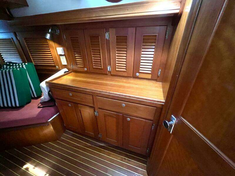 Belle Bateau 50ft Gozzard Yacht For Sale