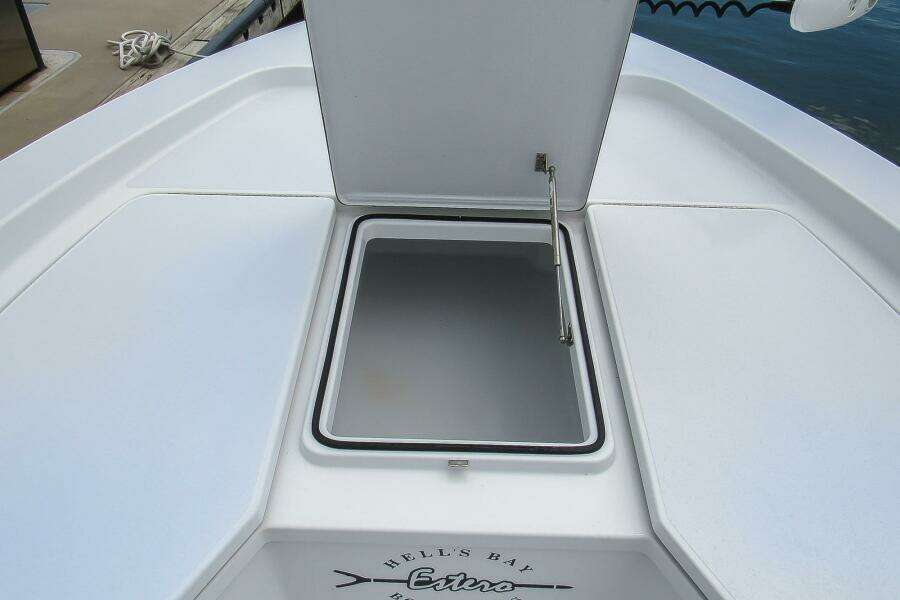 25ft Hell s Bay Yacht For Sale