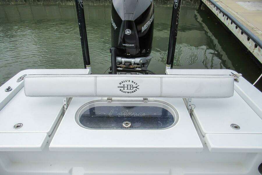 25ft Hell s Bay Yacht For Sale