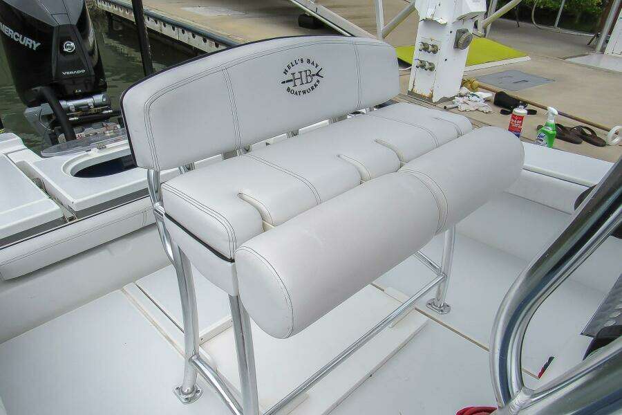 25ft Hell s Bay Yacht For Sale