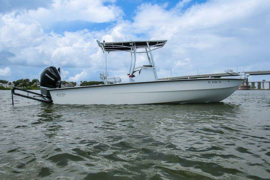 25ft Hell s Bay Yacht For Sale