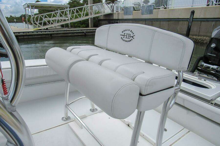 25ft Hell s Bay Yacht For Sale